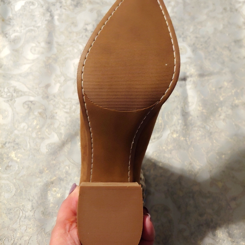 Booties - Picture 3 of 4